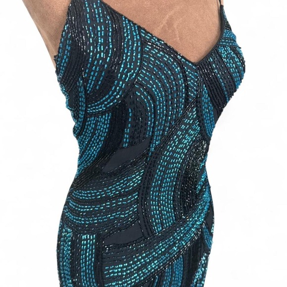 Avanti Dresses & Skirts - Vintage Y2K Avanti Designs Black & Blue Beaded Art Deco Evening Gown Size 4
